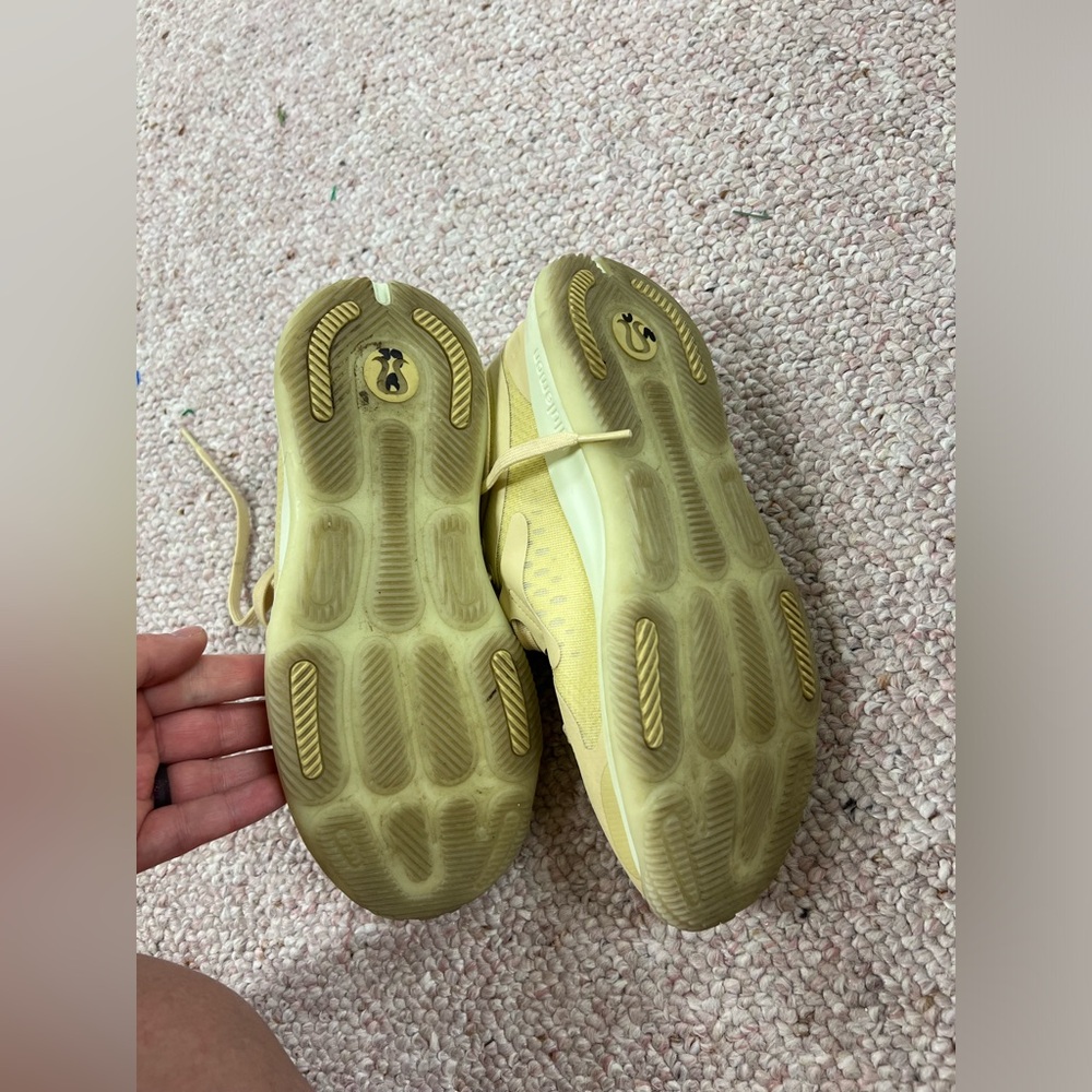 Lululemon Women Shoes 6.5 - Picture 7 of 10